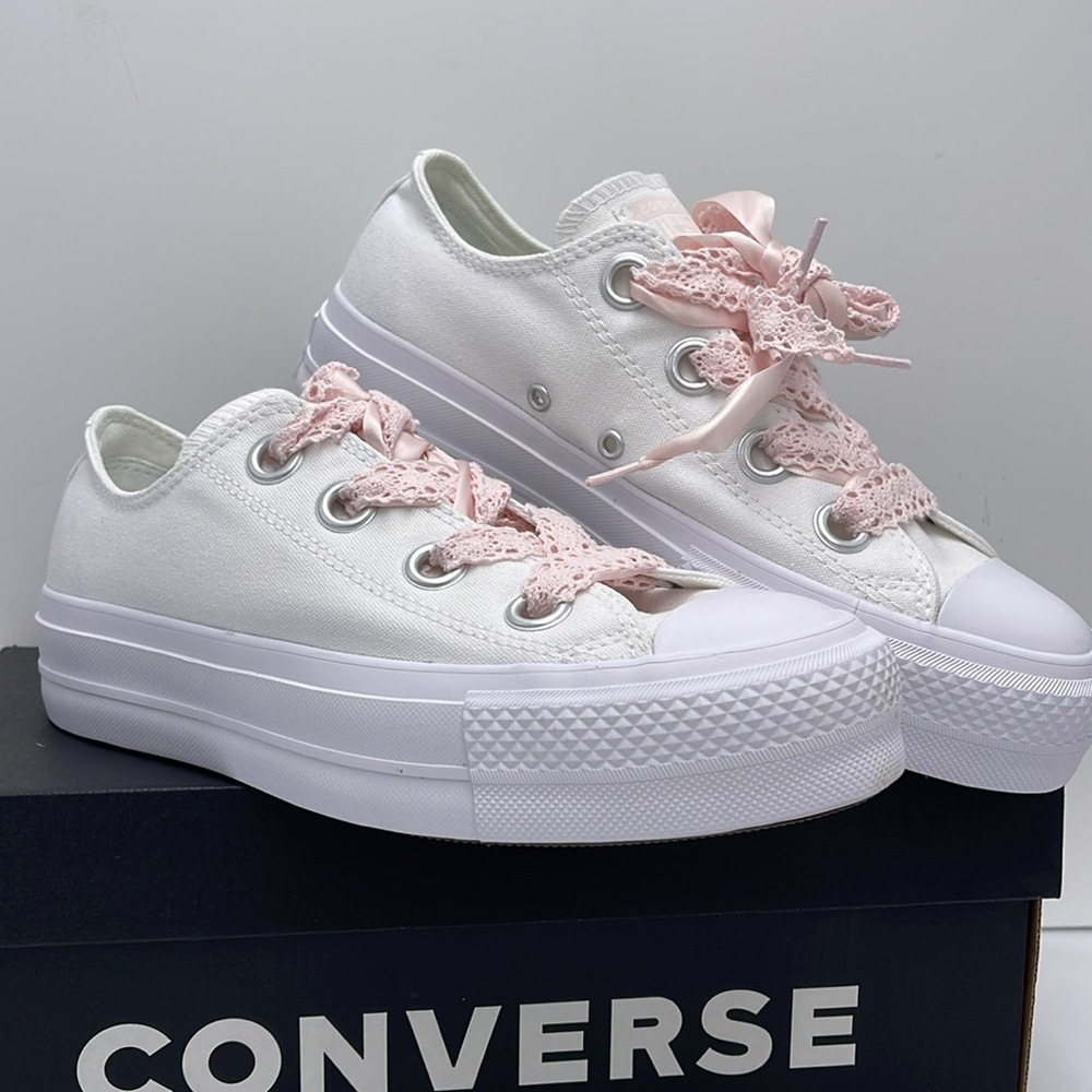 Converse WMNS A14830C CTAS LIFT OX
WHITE/WHITE/BLUSH HUSH Platforms Sneakers - Picture 4 of 16